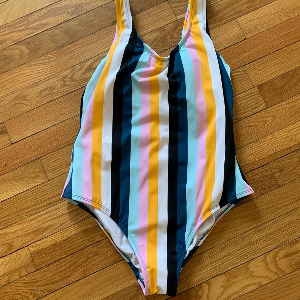 Large Striped Suit perfect for standing out at the pool or beach!